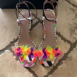Betsey Johnson Kove